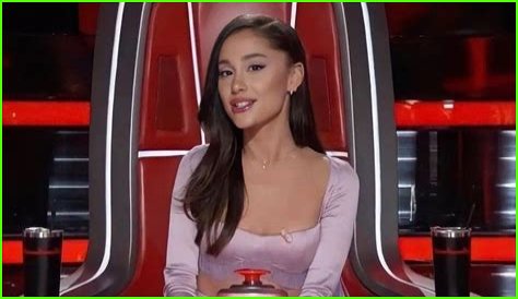 The Voice’s Ariana Grande reacts to footage from her first singing gig at 8-years-old